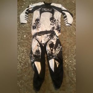 FOX RACING COMBO JERSEY SIZE XL AND PANTS SIZE 38! EXCELLENT CONDITION!